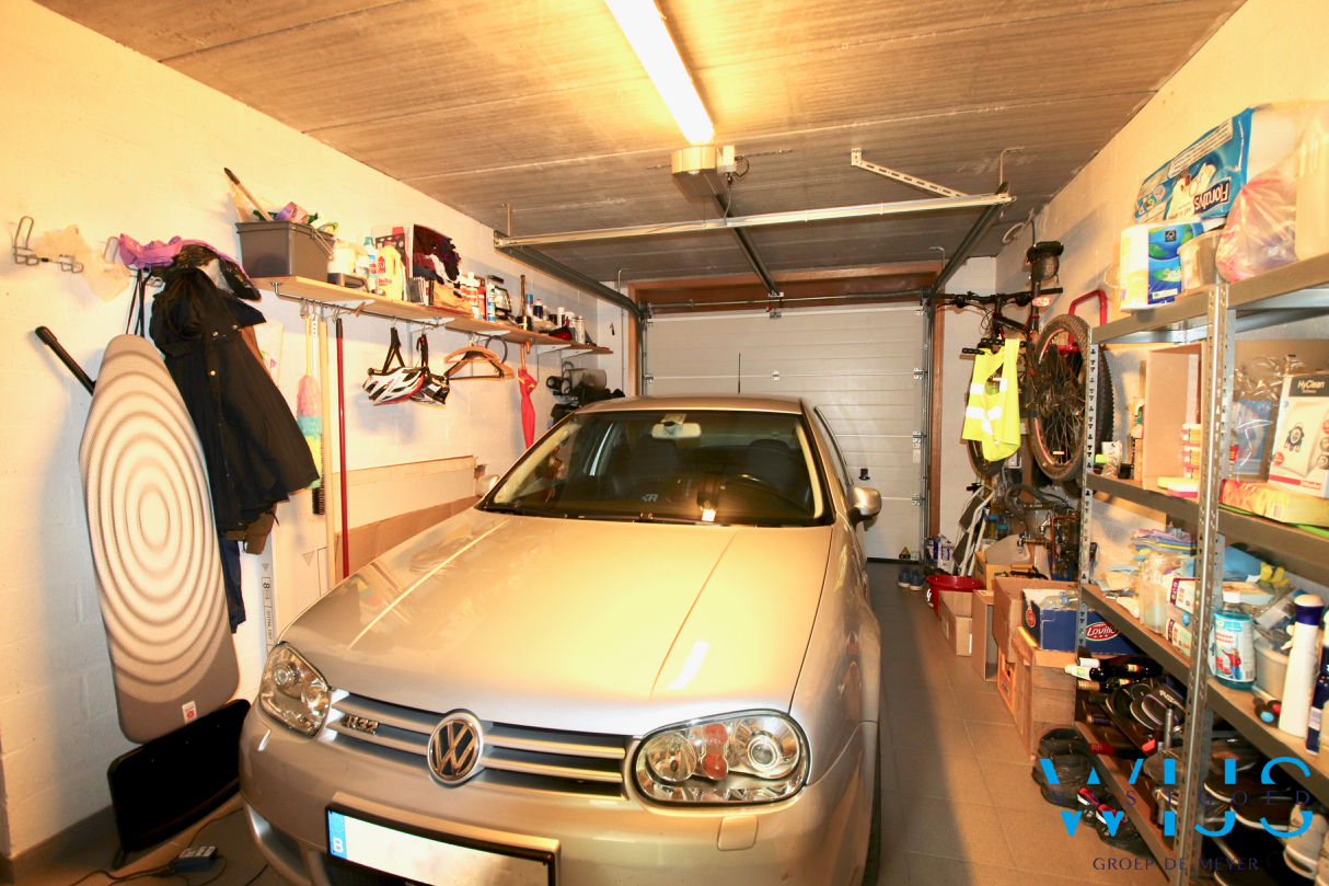 Tof woonhuis met tuin te Boekhoute ! 