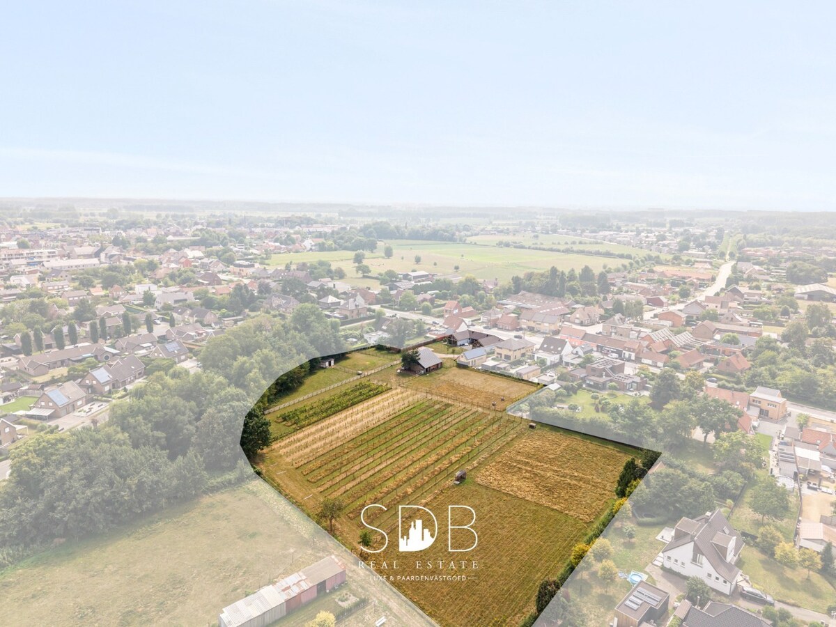 Wonen in Harmonie met de Natuur: Uw Exclusieve Landhuis op 1,5 Ha te Wachtebeke 