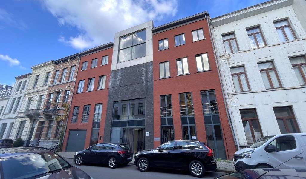 Kantoor met terras te huur aan het Zuid in Antwerpen