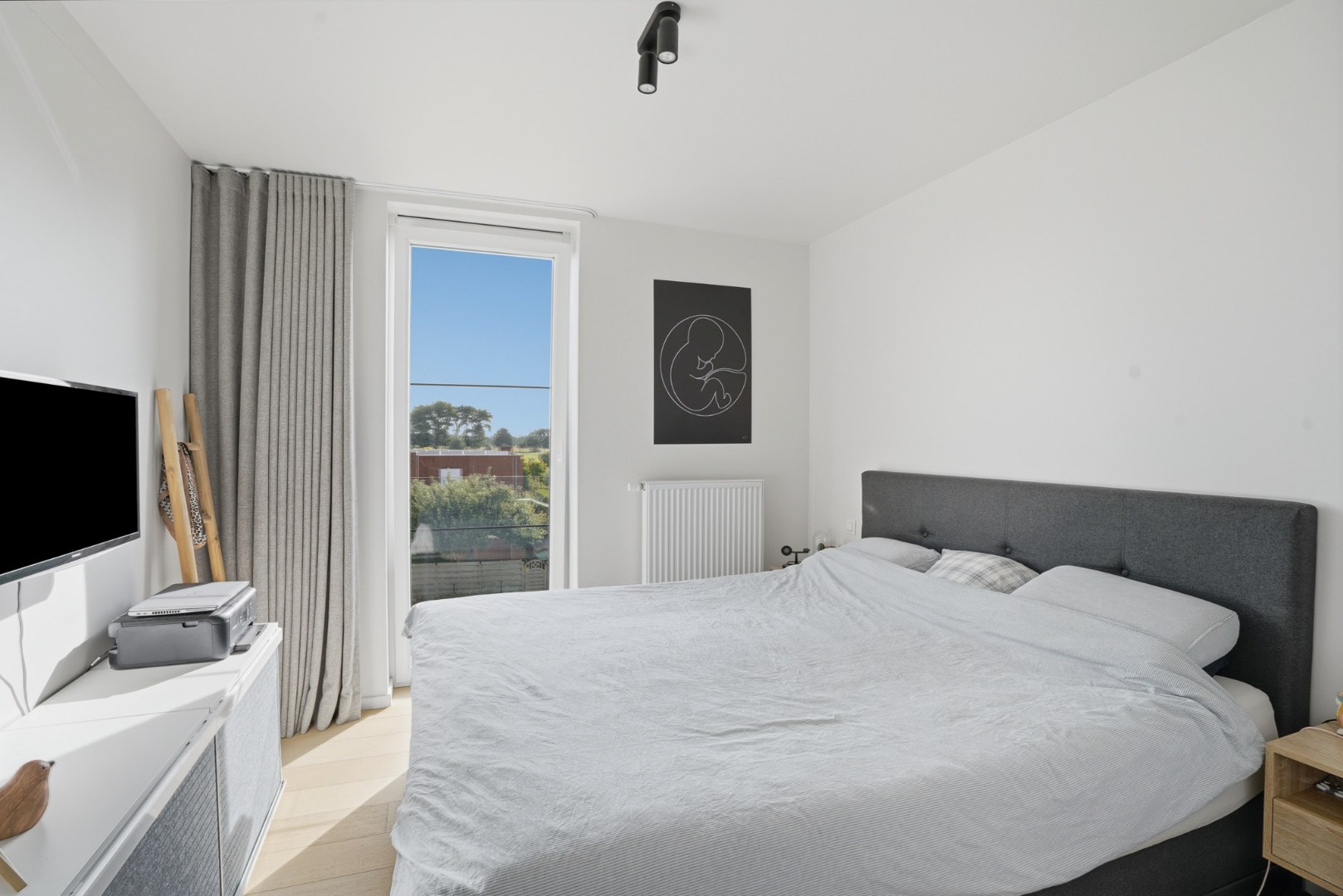 Prachtig instapklaar appartement met terras, groen zicht en autostaanplaats 