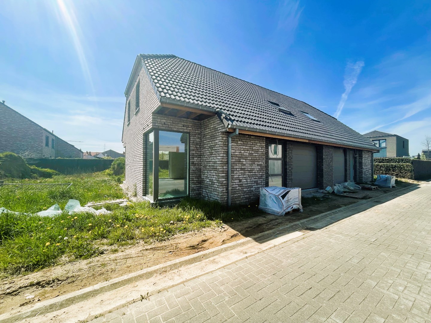 Ruime nieuwbouwwoning met 3 slaapkamers en garage 