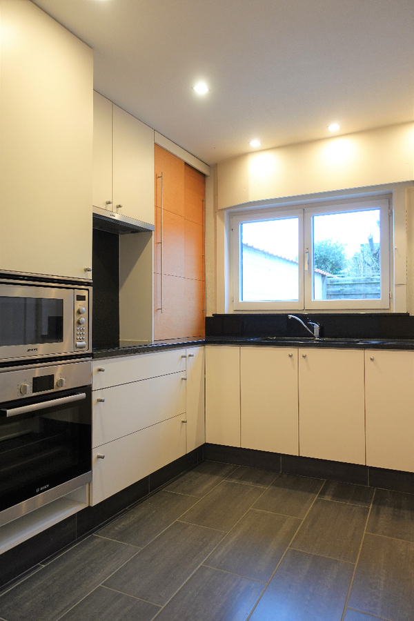 Charmante rijwoning nabij het dorp van Jabbeke 