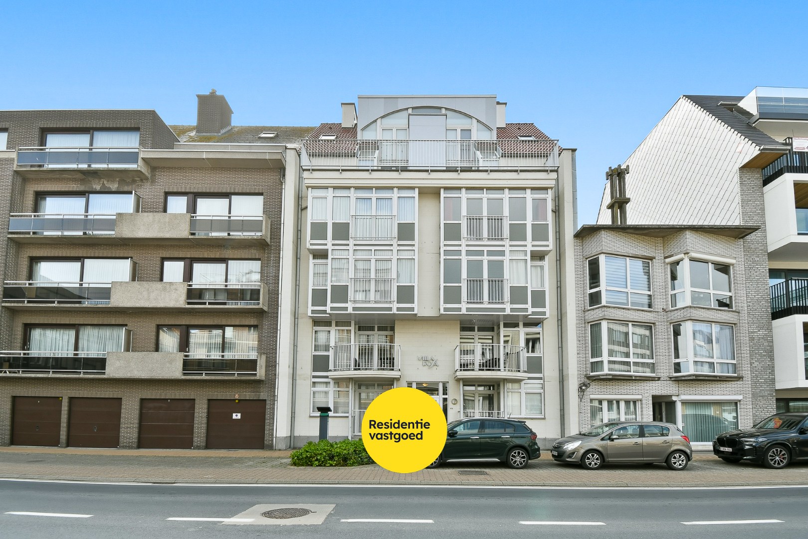 Duplex-appartement met twee ruime slaapkamers en een ruim en intiem terras 