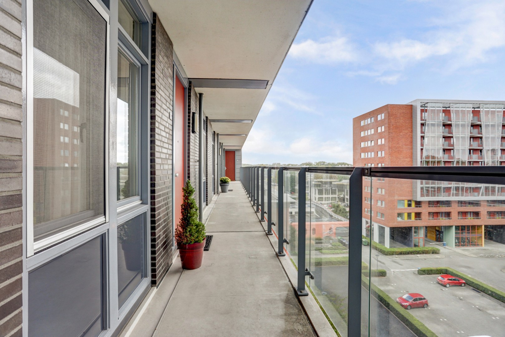 Op zoek naar meer dan 100 m² woonplezier met uitzicht en nabij Prinsenpark? 