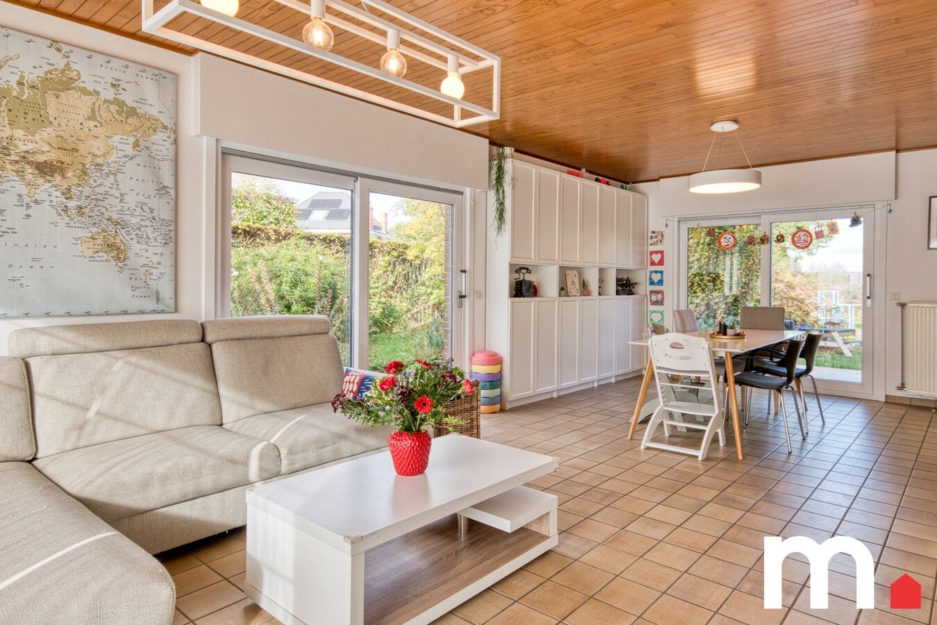 Alleenstaande instapklare villa te Kuurne op 788m² met 4 slaapkamers! 