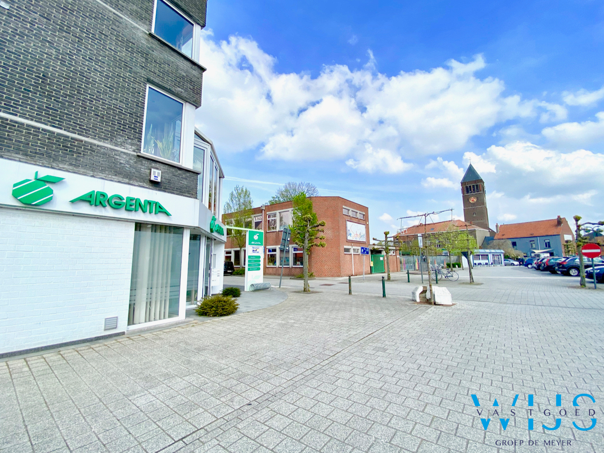 Zeer goed gelegen kantoor te CENTRUM ERTVELDE ! 