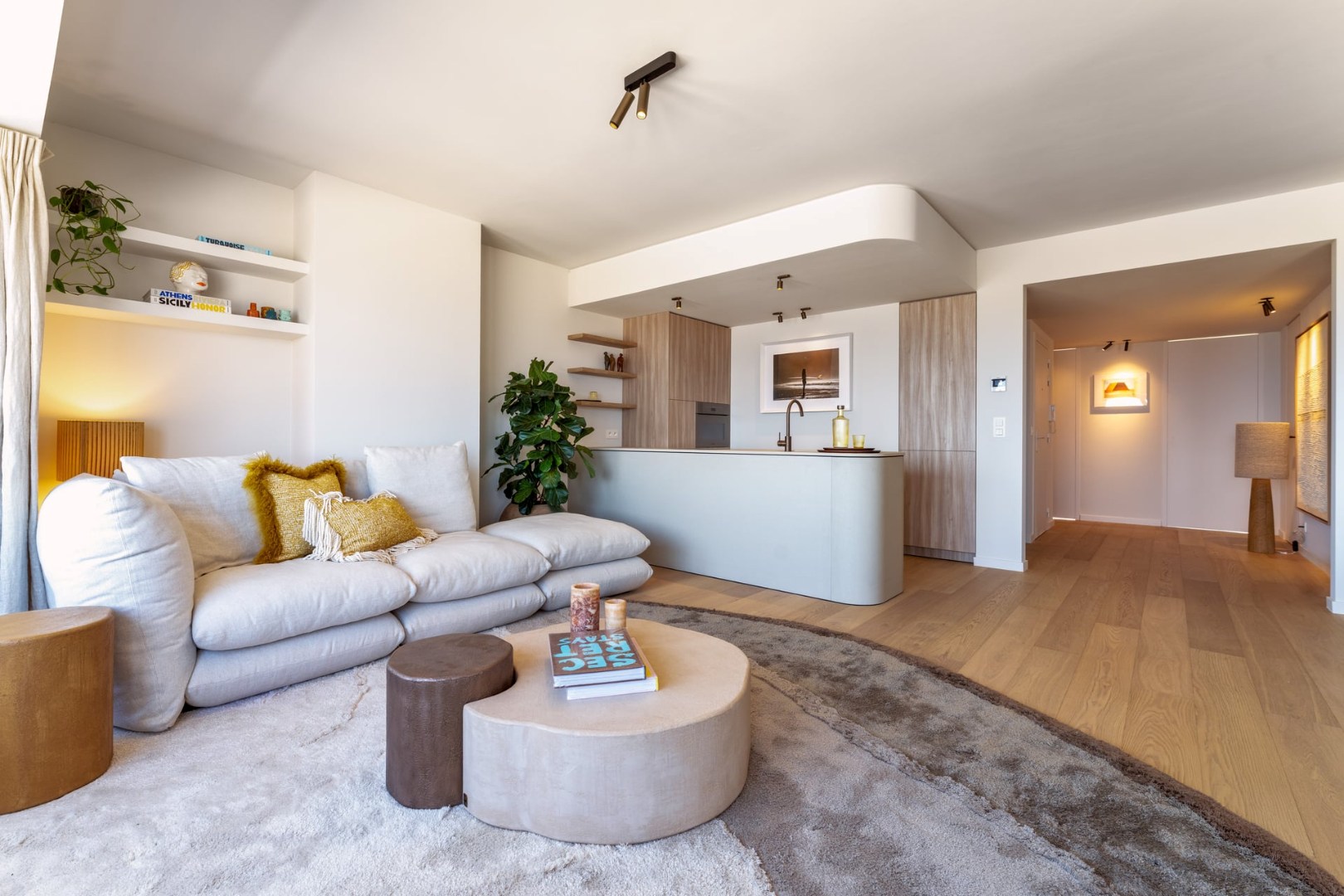 APPARTEMENT HAUT DE GAMME DE 2 CHAMBRES AVEC TERRASSE ET VUE SUR MER 