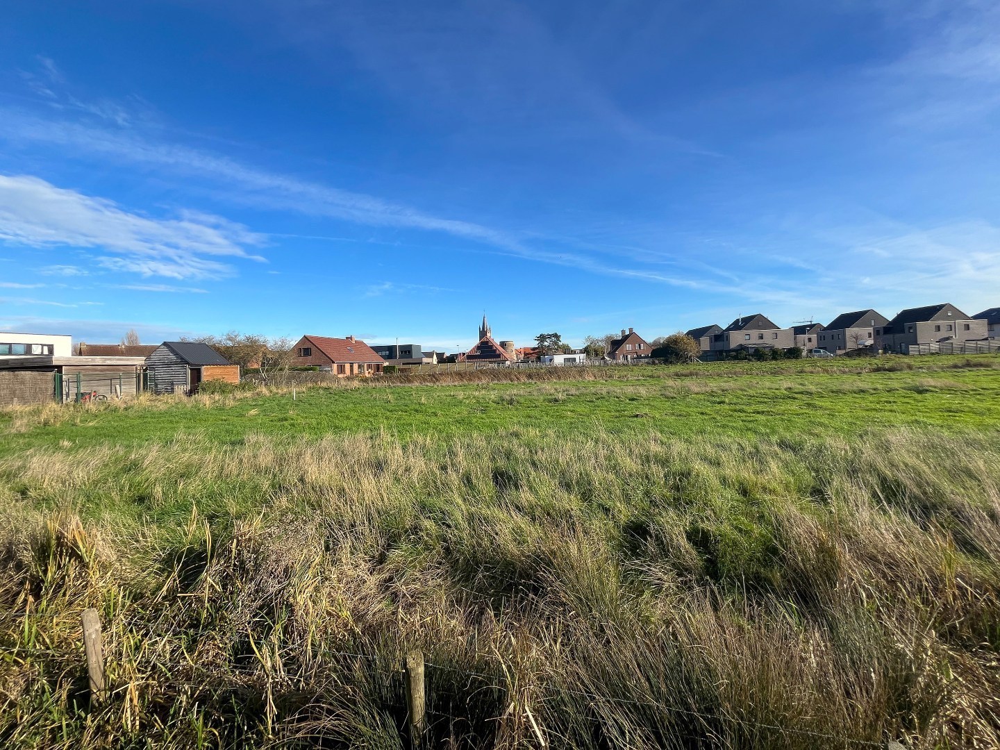 Unieke Bouwgrond (274 m²) voor halfopen bebouwing in groene omgeving nabij kanaal Plassendale-Nieuwpoort te Leffinge 