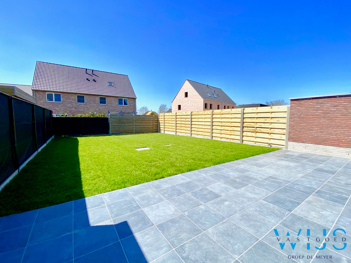 Tijdloze nieuwbouwwoning op TOPlocatie te ASSENEDE! 