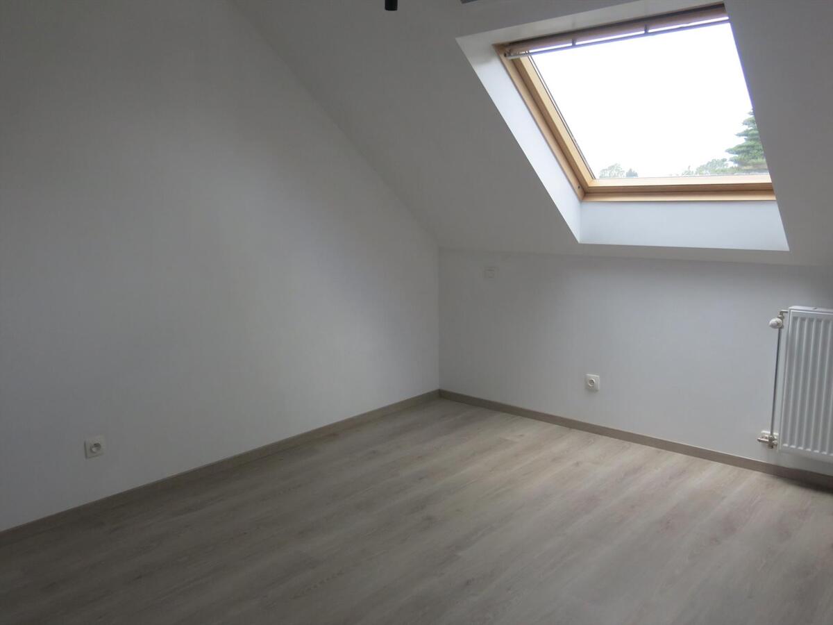 Ruime nieuwbouwwoning met zongerichte tuin en 3 slaapkamers 