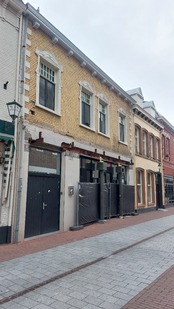 Gebouw te koop in Weert