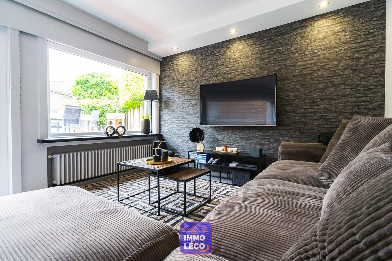 3 façades rénovée avec garage et jardin, plein centre-ville ! 