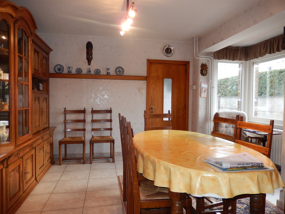 Rustig gelegen alleenstaande woning met uitweg 