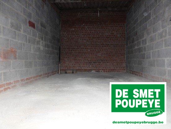 Ruime garagebox te huur in Brugge 