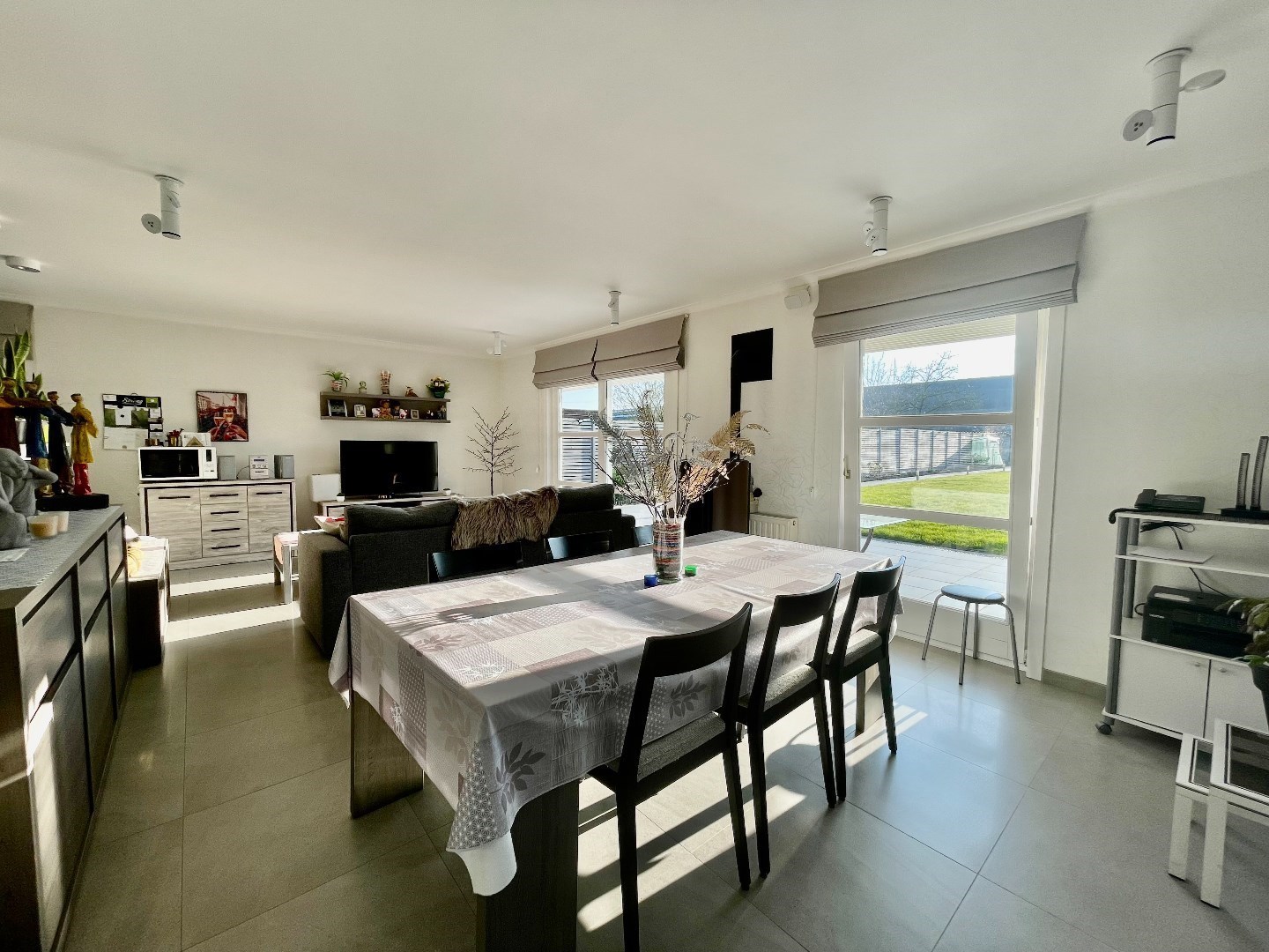 VERLAAGDE PRIJS - Gelijkvloerse villa met prachtige tuin op 850m² 