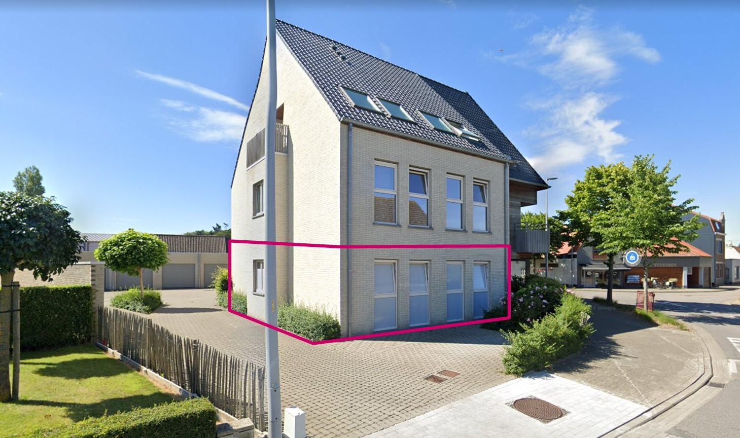 Nieuwbouwappartement met garage! 