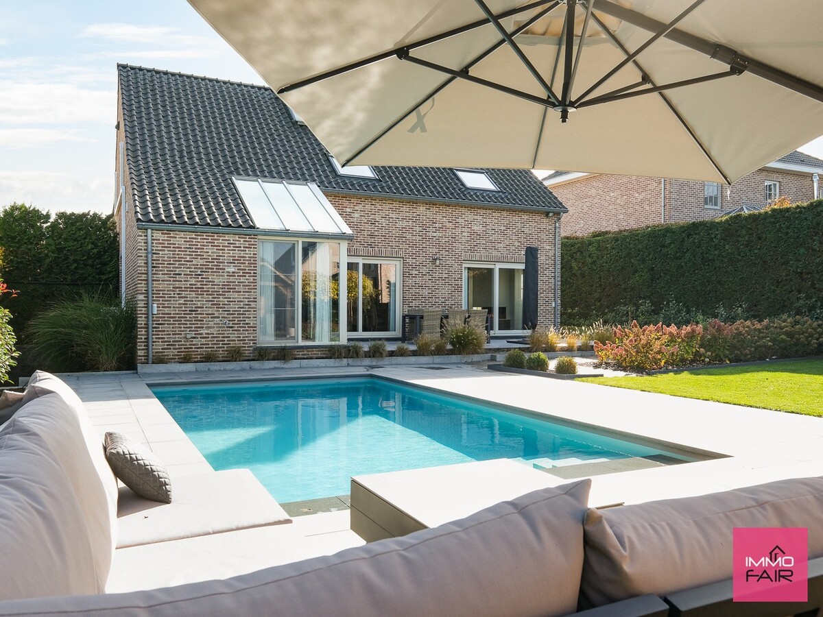 Luxueuze, energiezuinige woning in residentiële woonwijk 