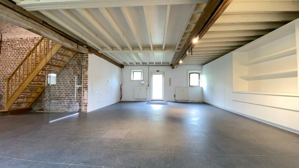 Rustig gelegen kantoren te huur in gerenoveerde hoeve in Heusden