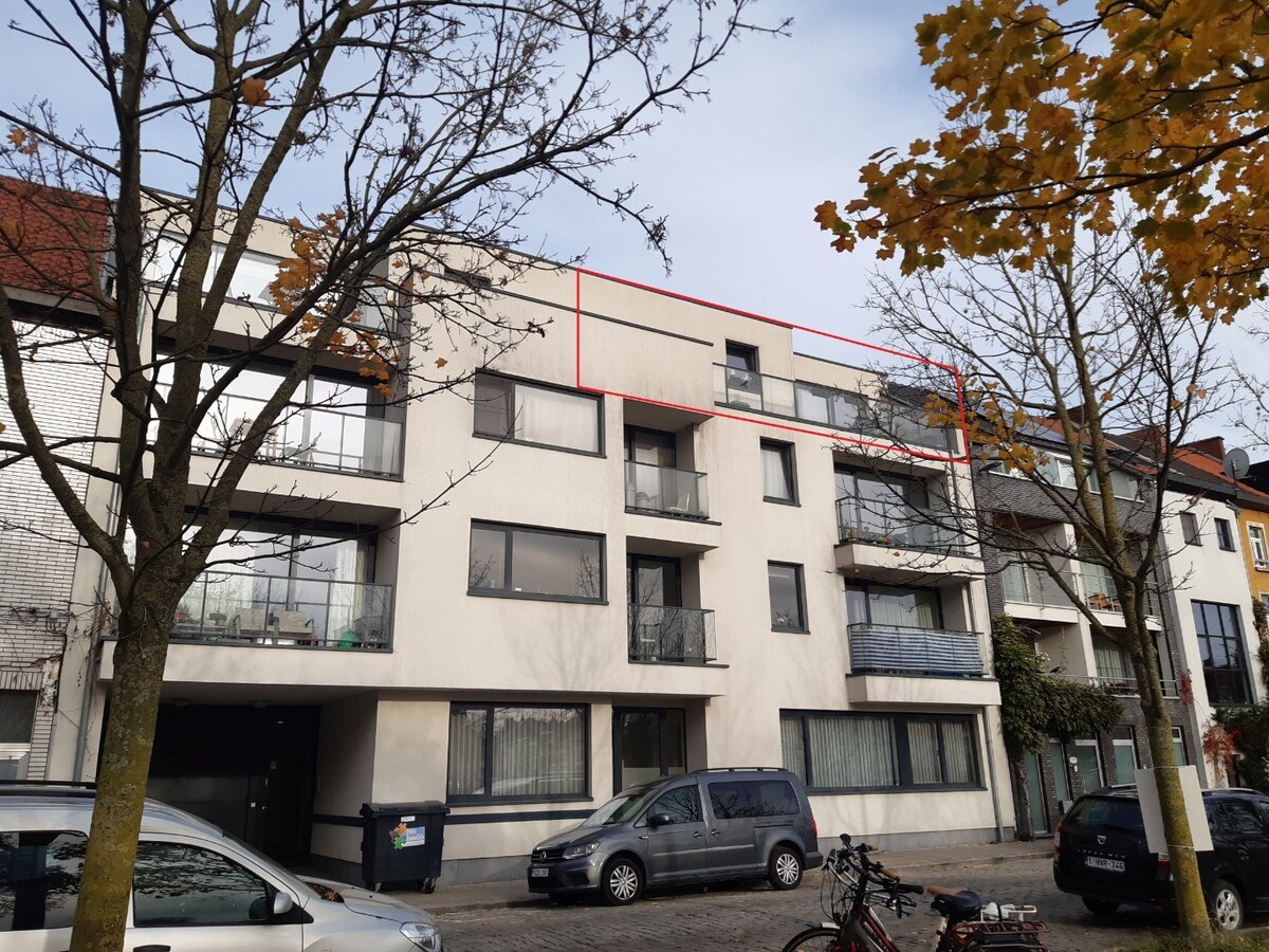 Eigentijds appartement op toplocatie. 