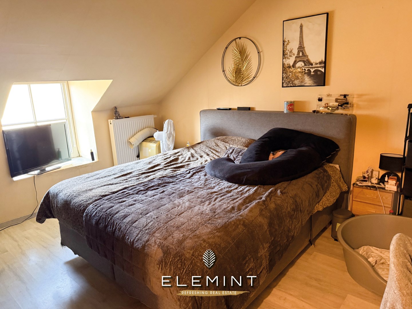 Heel rustig gelegen gezellige woning te Hillegem 