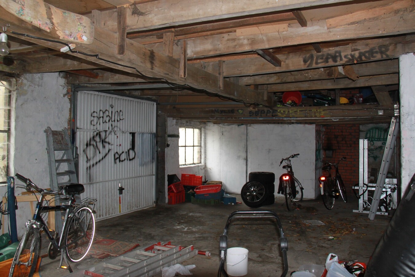 Beleggingsgrond of te renoveren woning 