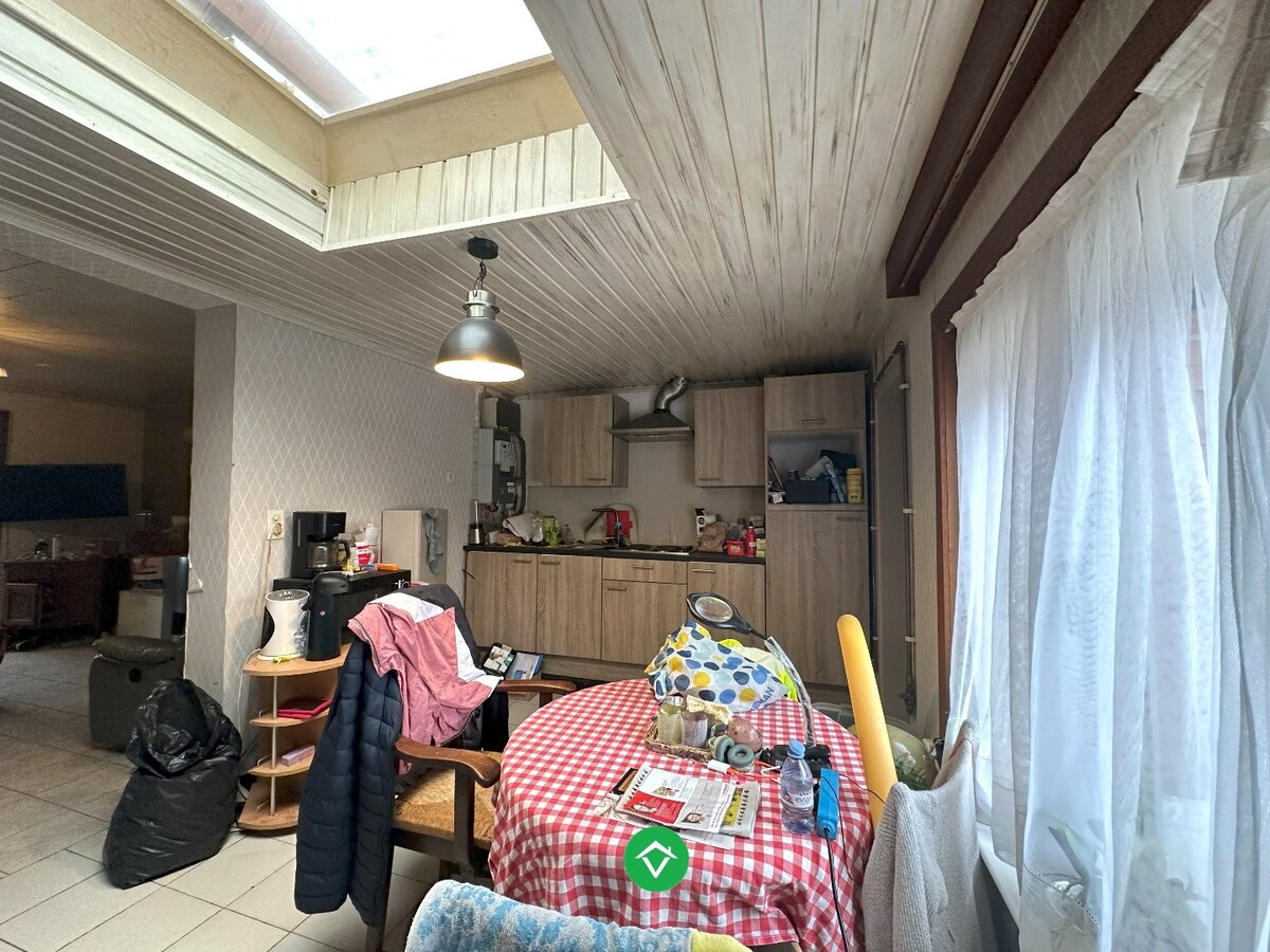 Charmante starterswoning met garage op toplocatie te Koekelare 