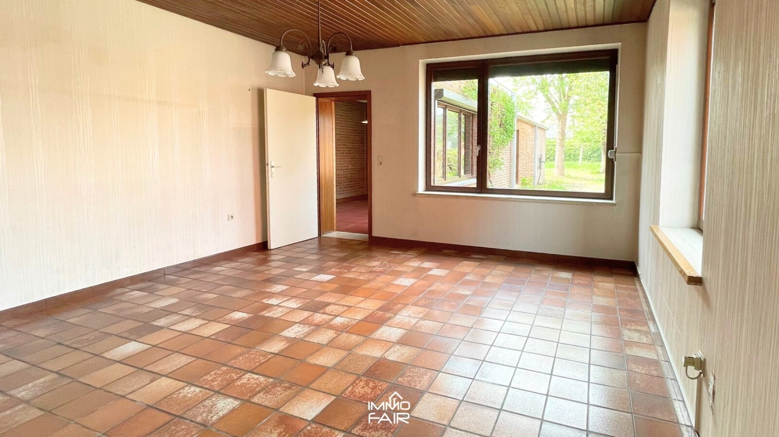 Ruime, budgetvriendelijke gezinswoning op perceel van 752 m² 