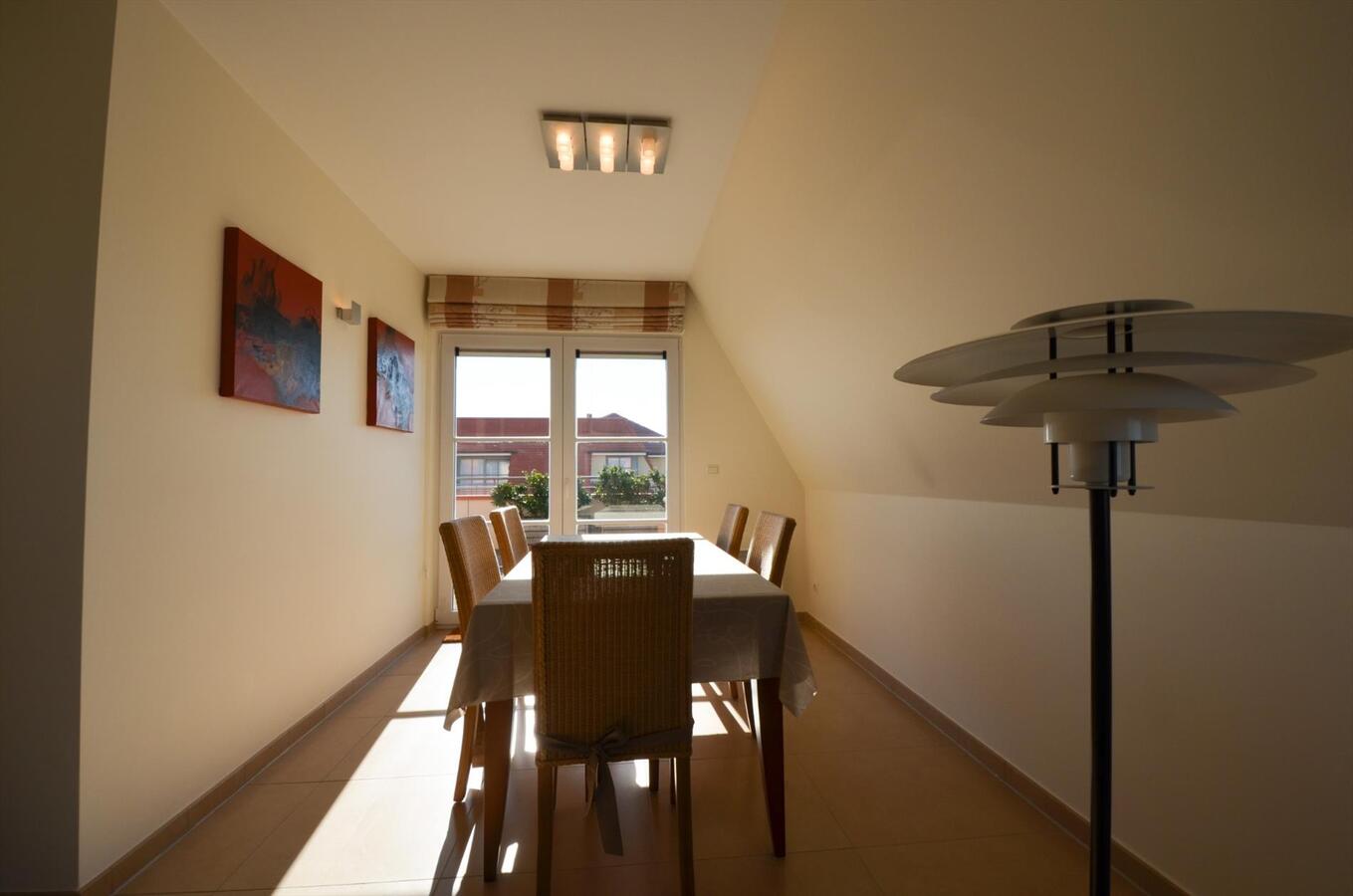 Großes Penthouse mit 3 Schlafzimmer auf Topanlage! 