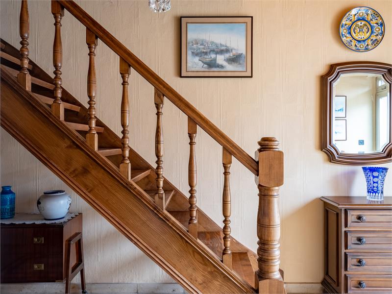 Interessant renovatieproject in groene omgeving 