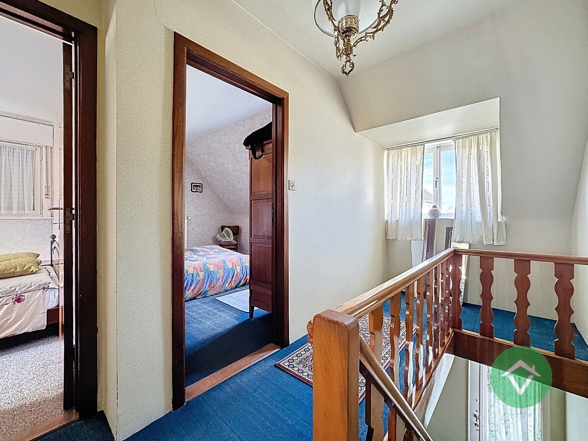 Woning met 3 slaapkamers en garage te Eernegem 