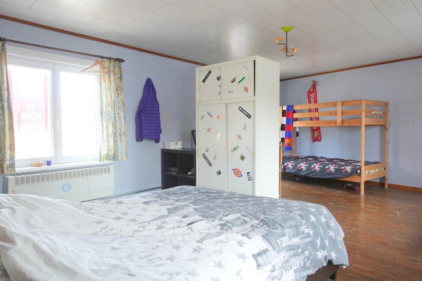 Ruime woning in centrum Jabbeke 