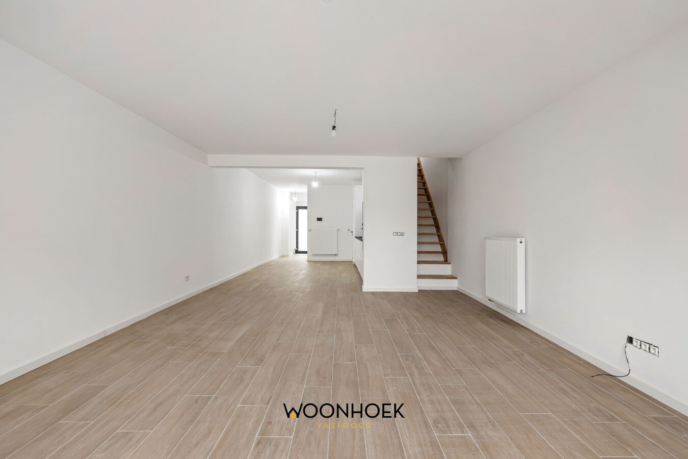 Gerenoveerde, 4-slpk woning met 2 badkamers en tuin! 