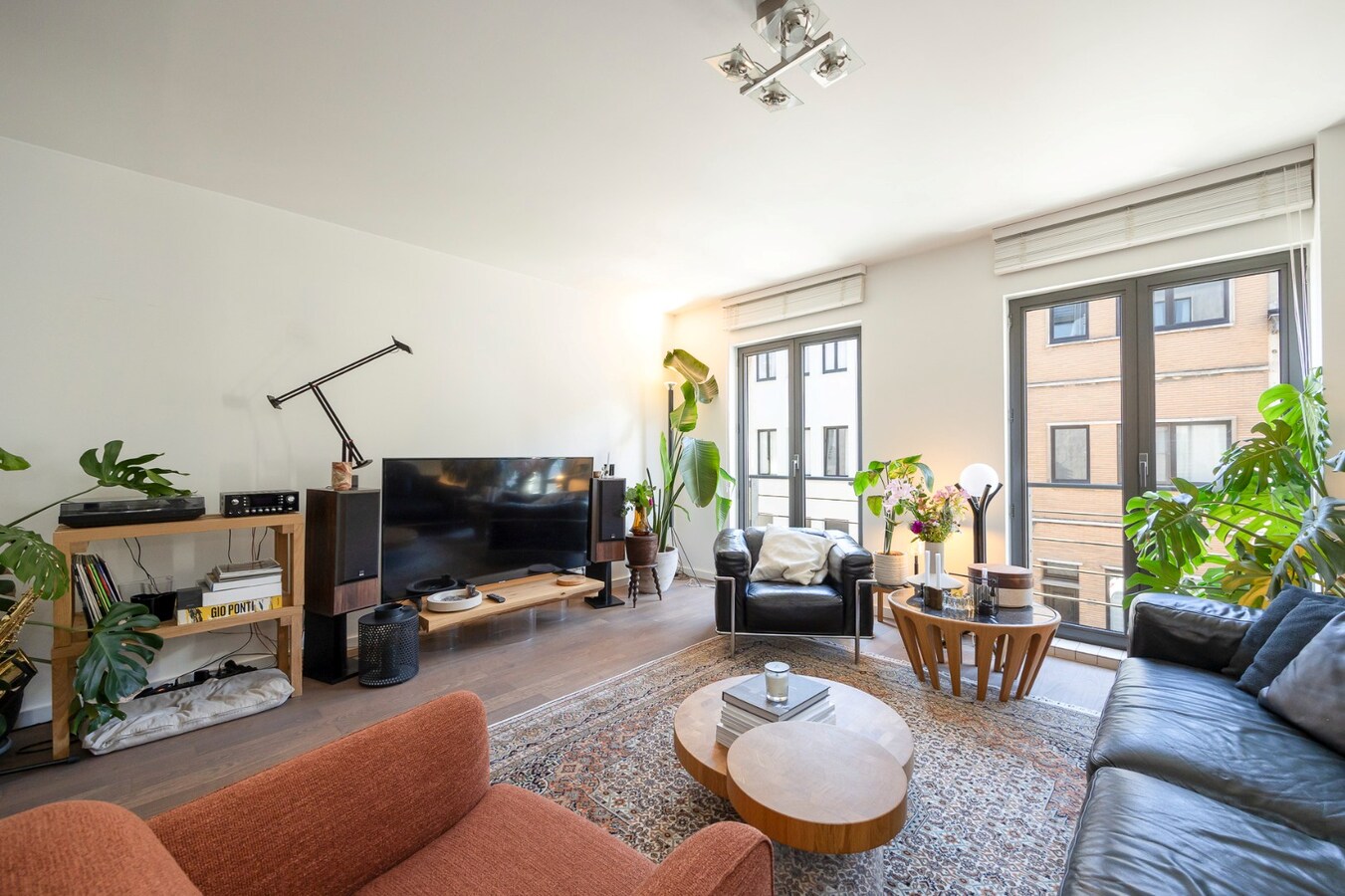 Stijlvol appt vlak aan het Zuidpark te Antwerpen-Zuid! 