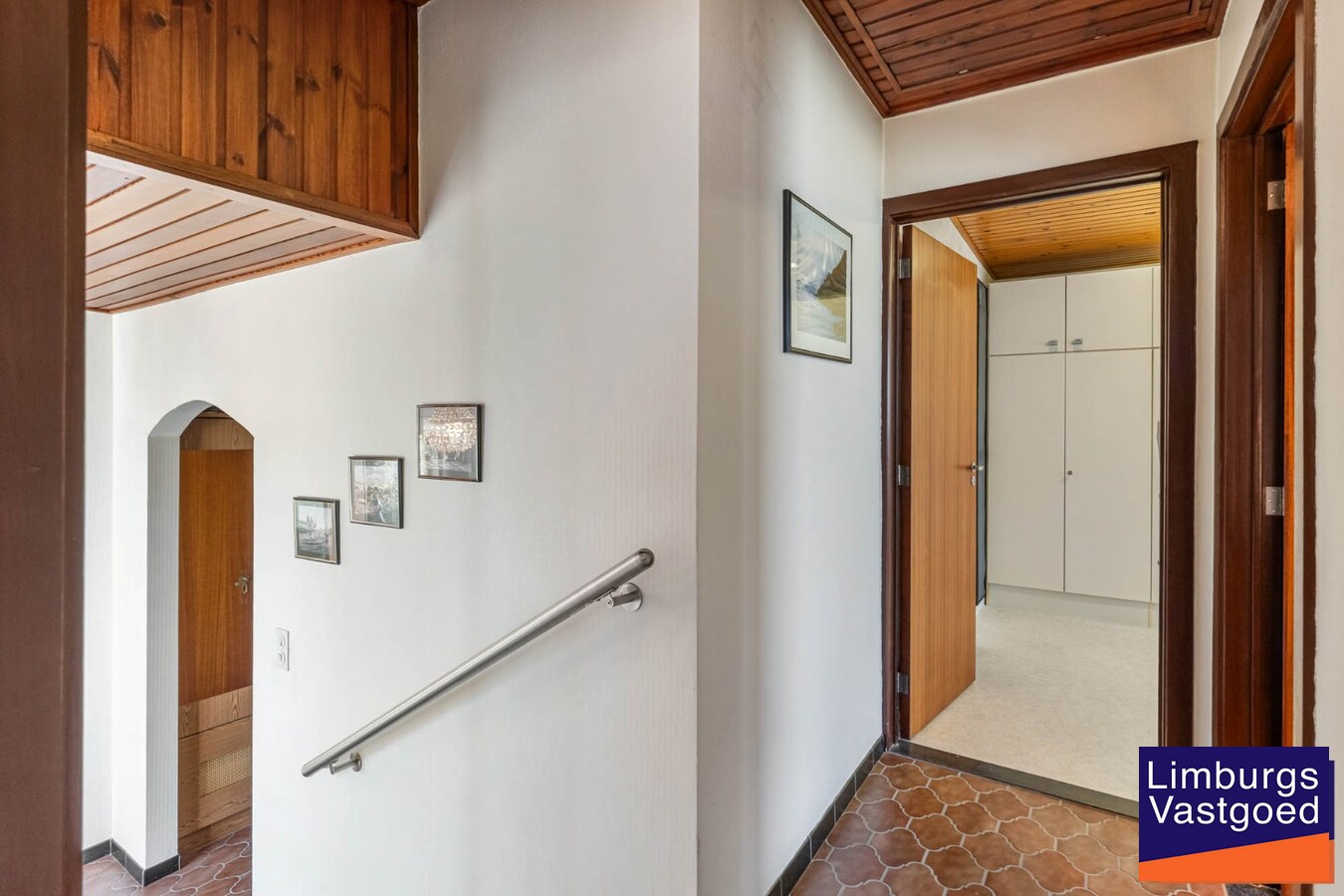 Vrijstaande woning met garage op gegeerde locatie te Kermt, 6a87ca 
