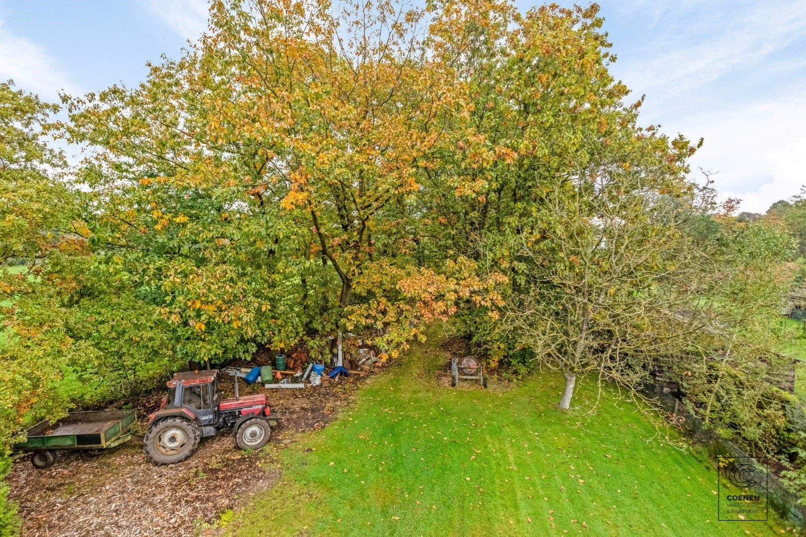 Unieke kans in Westmalle: te renoveren woning met 4 à 5 slpk' s, 236 m² bew. opp. op perceel van 3.990 m²! 