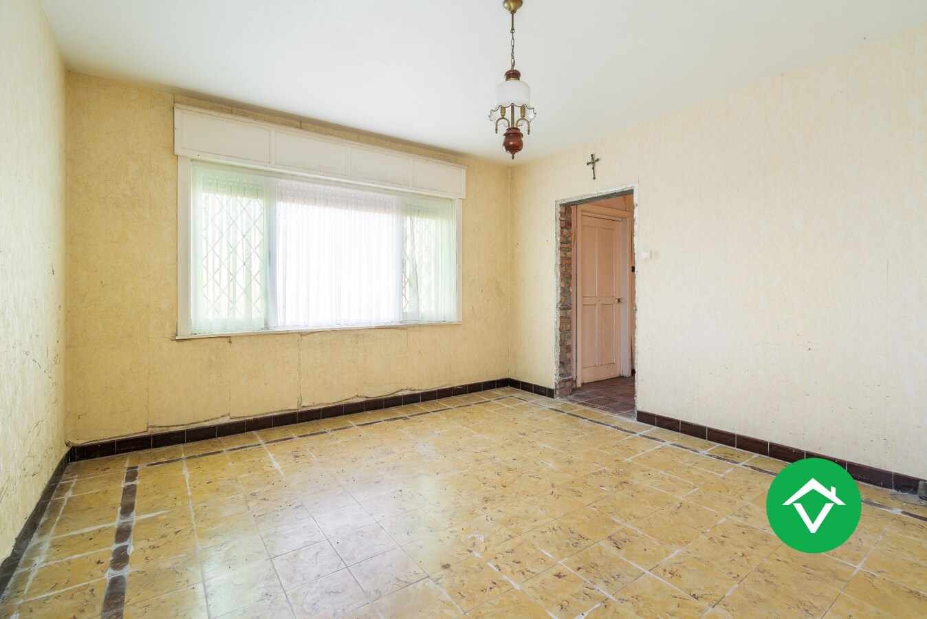 Authentieke hofstede in een landelijke omgeving te Koekelare 