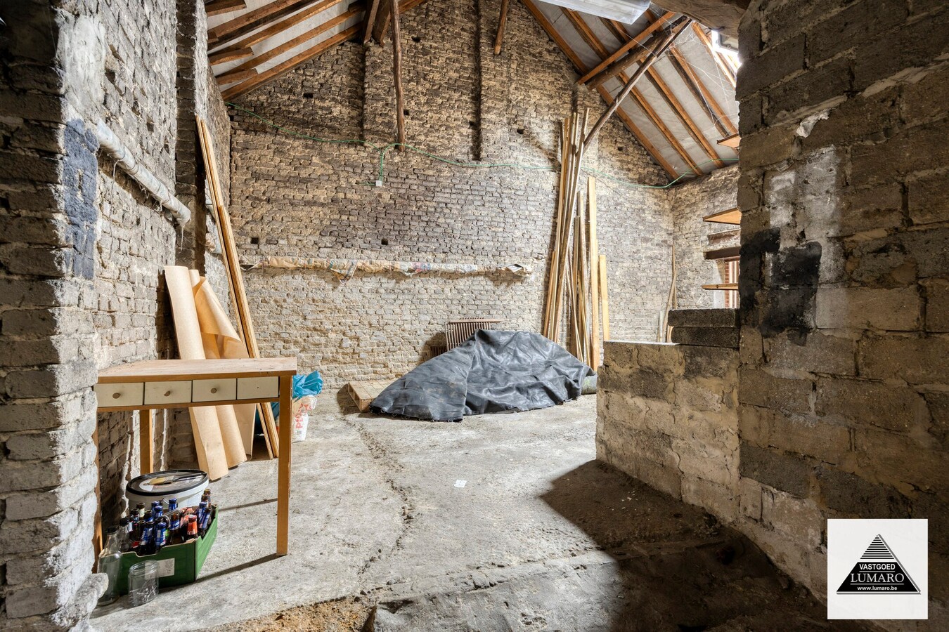 In een rustige omgeving gelegen vrijstaande woning op 1.340 m² 