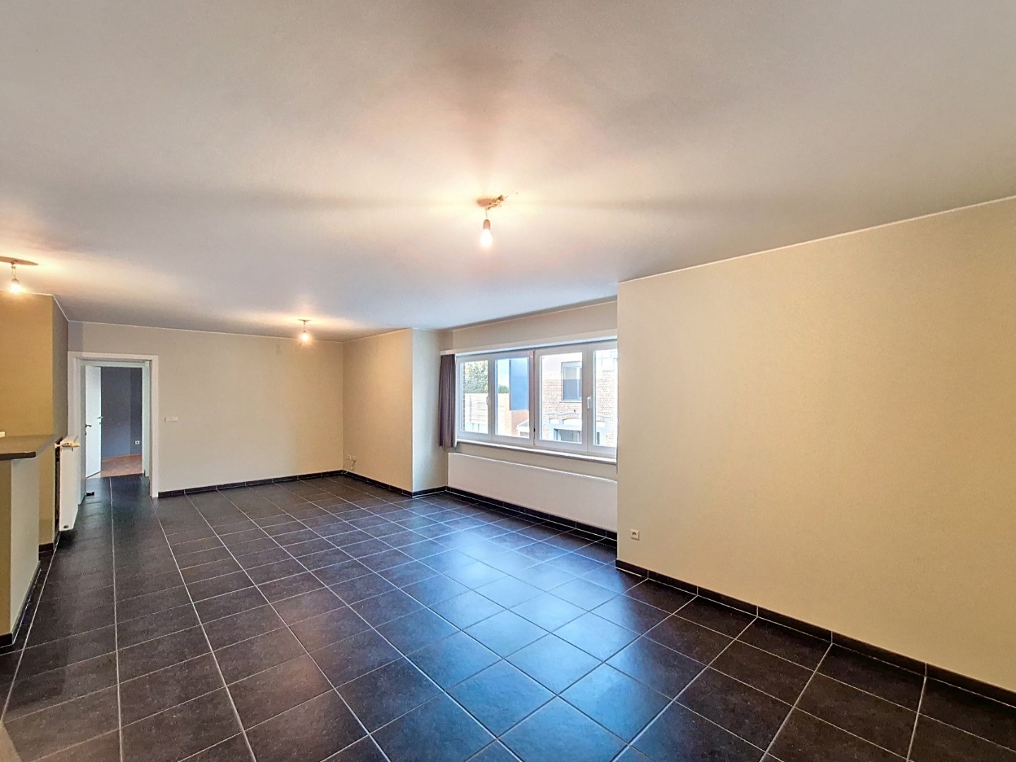 Appartement met 2 slpks en garage 