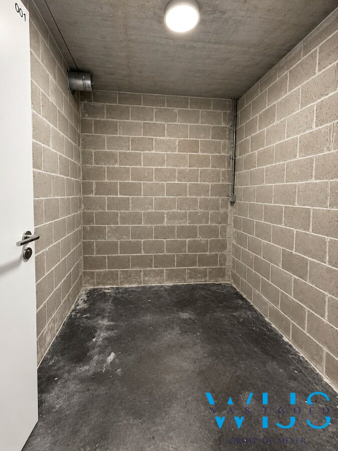 High-end gelijkvloers appartement met tuin te Lembeke ! 