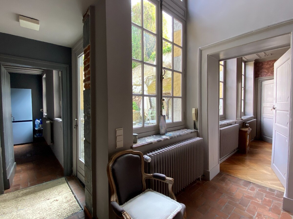 Maison de maître, idéale pour profession libérale ! 