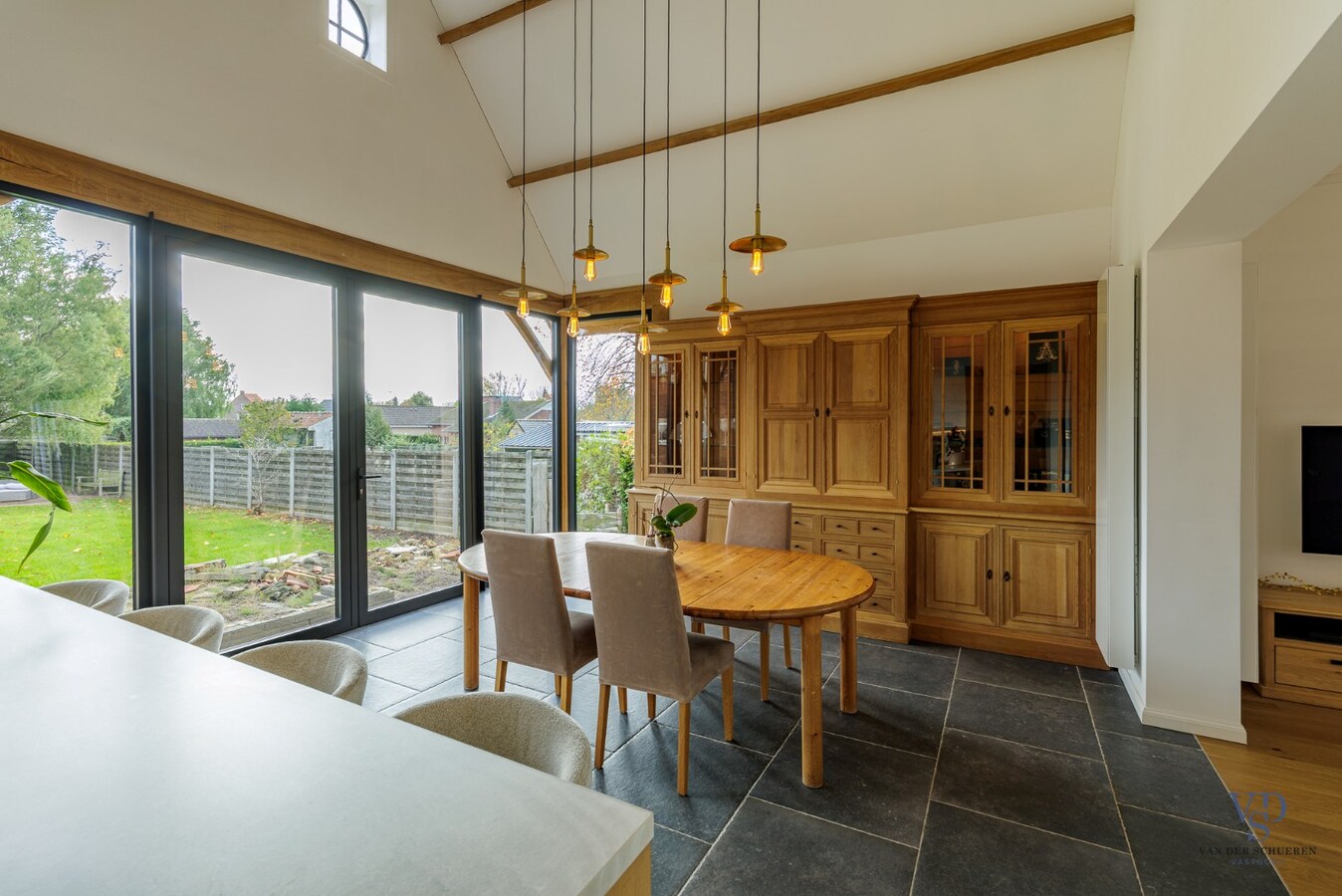 Charmant gerenoveerde villa met karakter en hedendaags comfort 