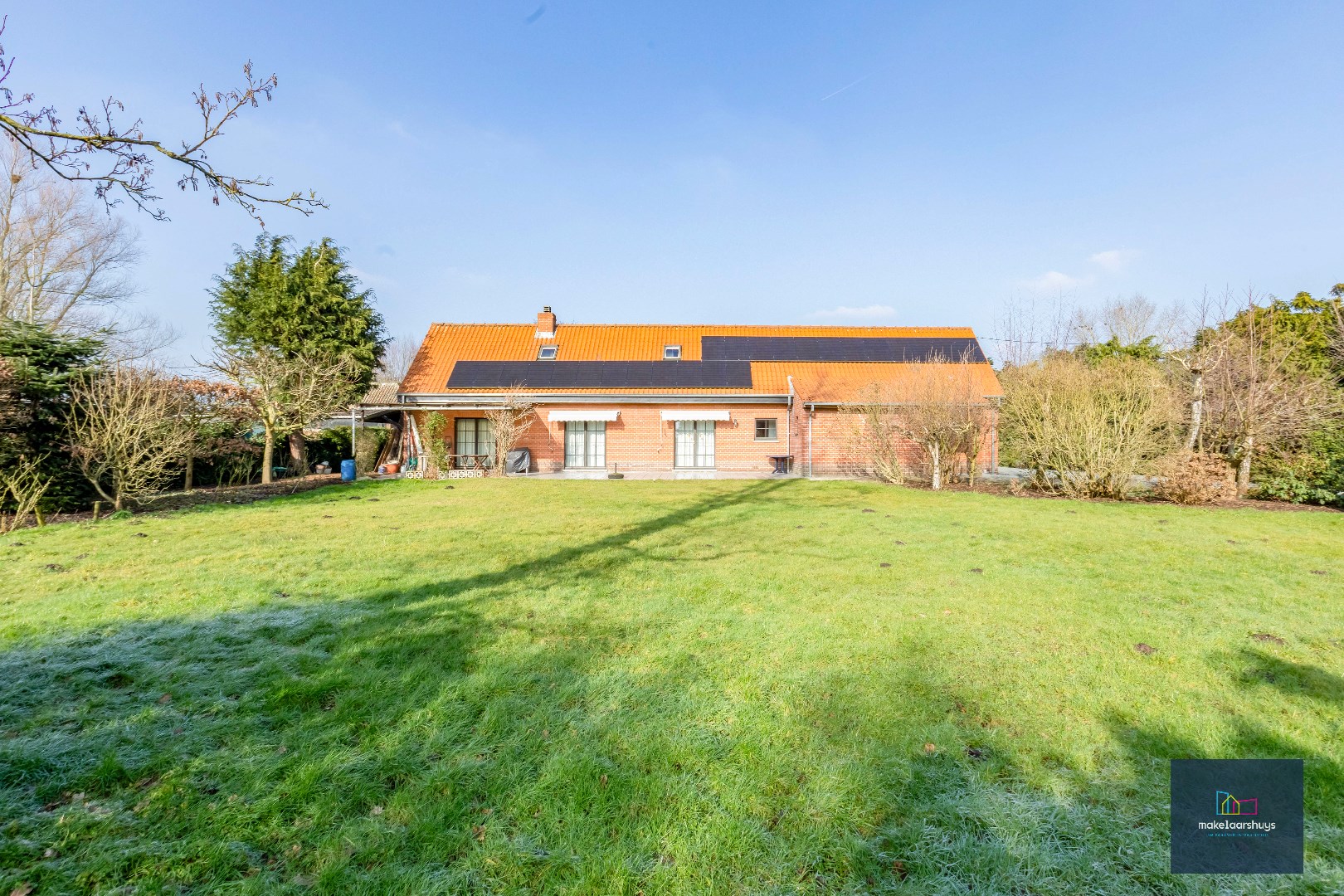 Open, energiezuinige bebouwing op groot perceel (3350m²) 