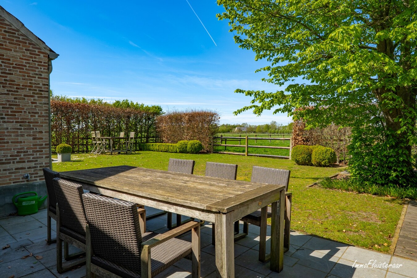 Prachtige woning met paardenfaciliteiten in rustige omgeving op ca. 9.983 m² te Berlaar (met optie aankoop aanpalende weides op ca.12.966 m²) 