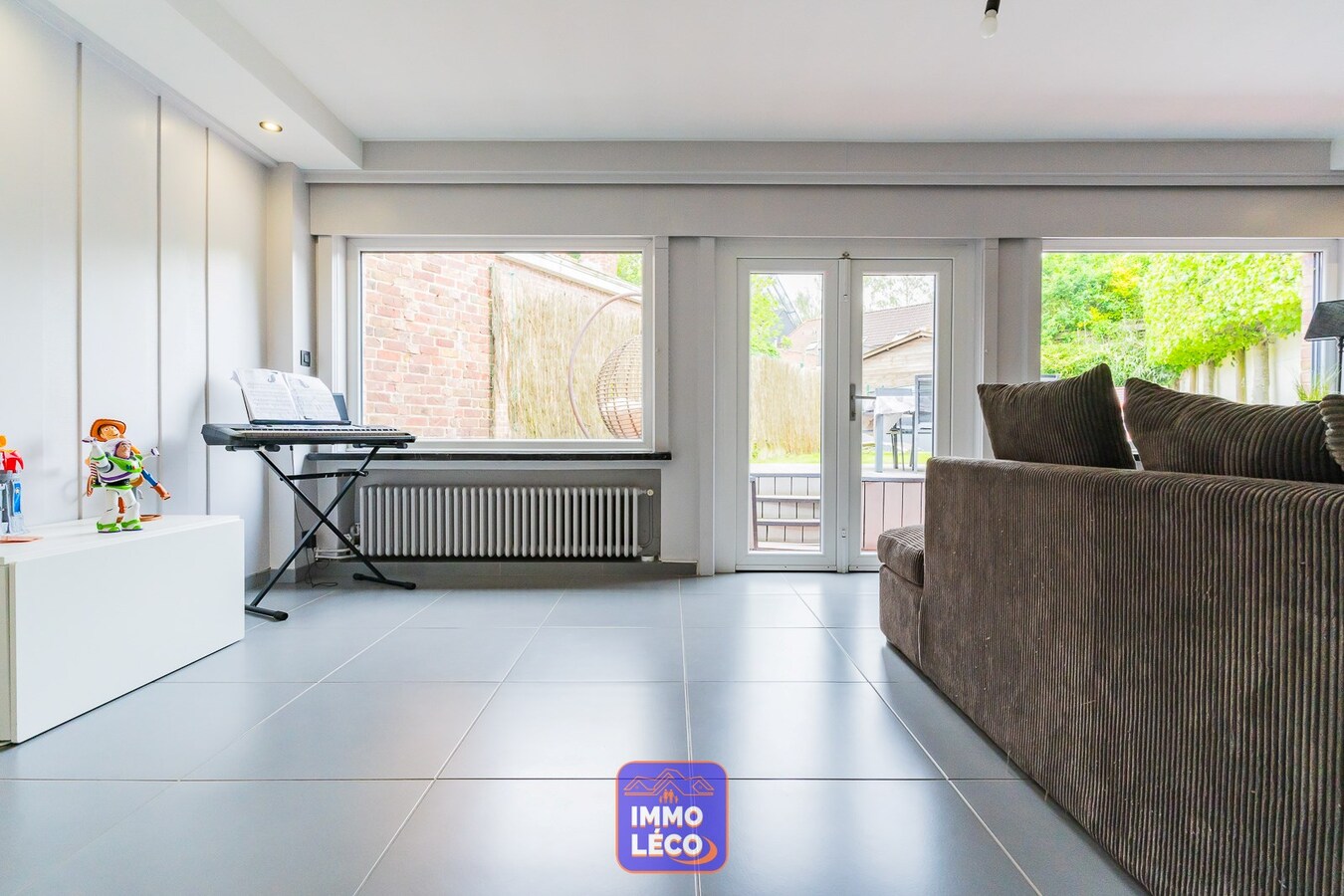 3 façades rénovée avec garage et jardin, plein centre-ville ! 