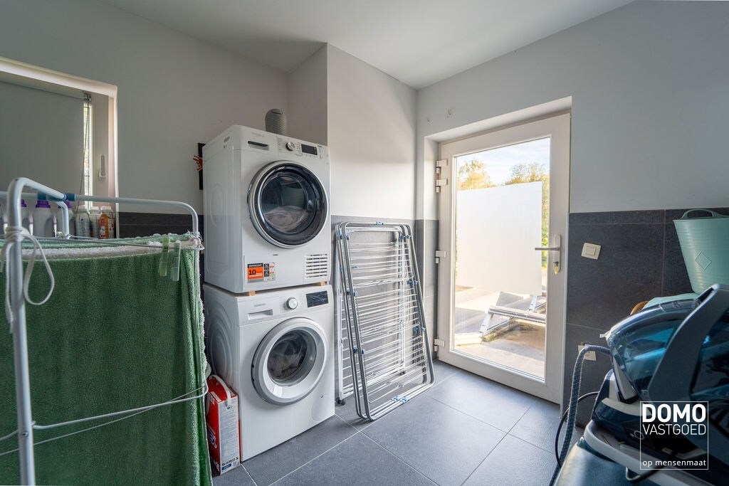 Gunstig gelegen handelshuis te Spalbeek (Hasselt) 