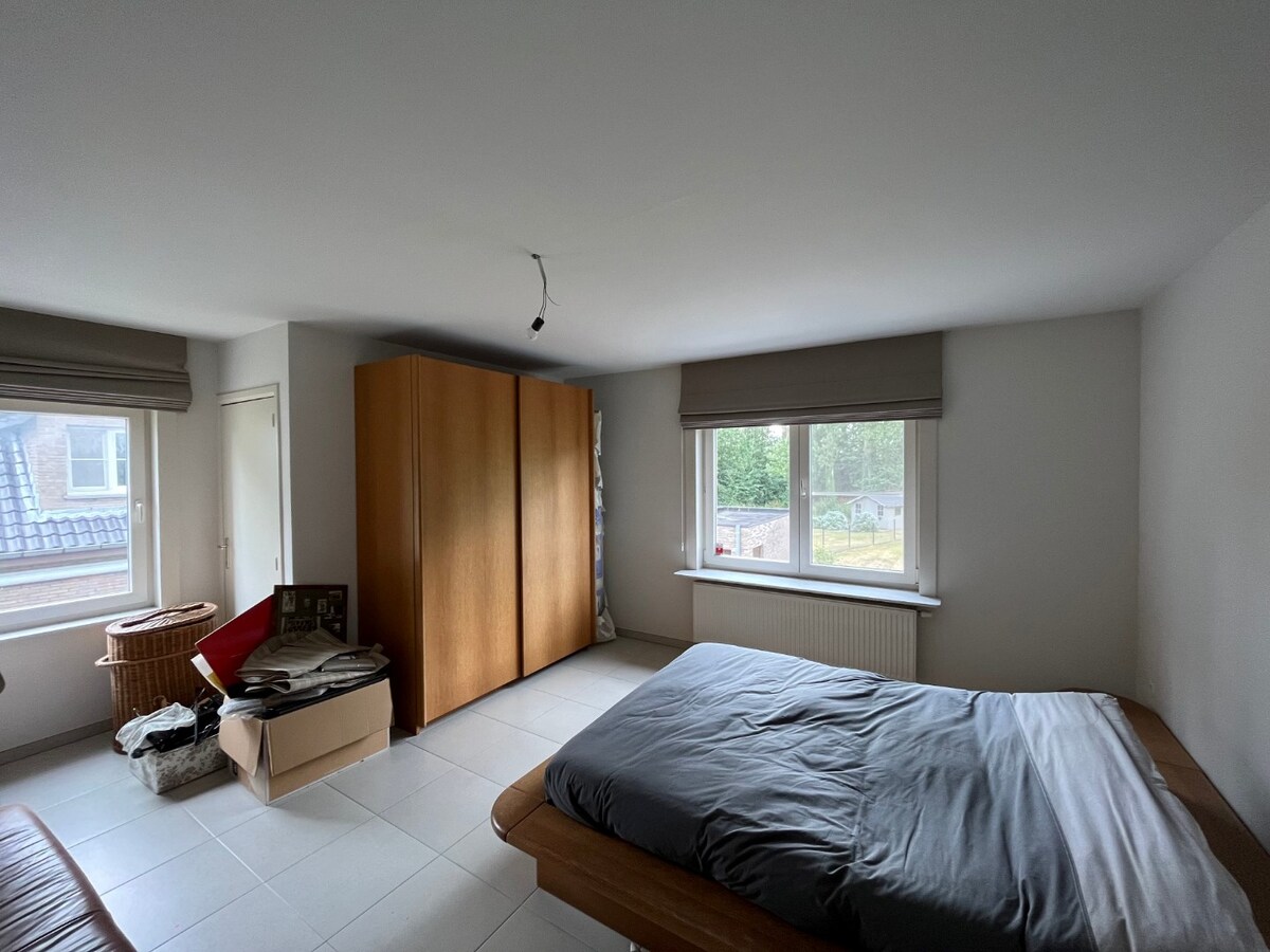 Ruime woning in het groene Zevergem, vlakbij Gent 