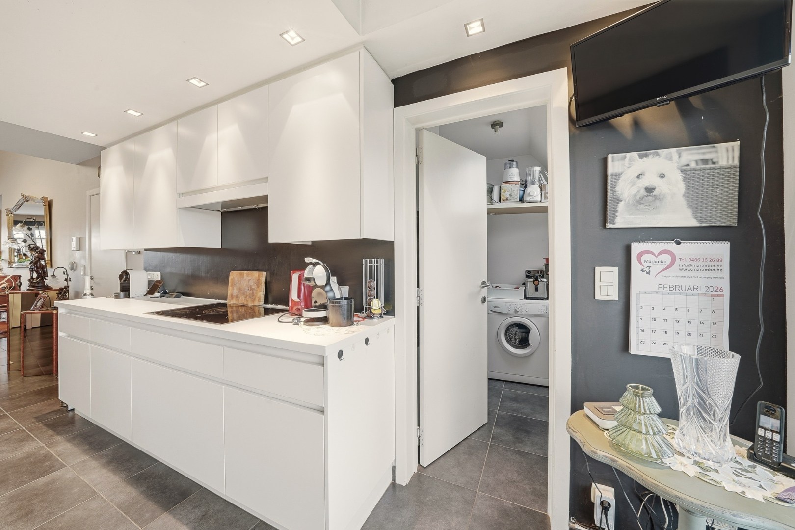 Investeringsopportuniteit: Duplexappartement (185 m²) met 2 zonneterrassen in hartje Oudenburg 