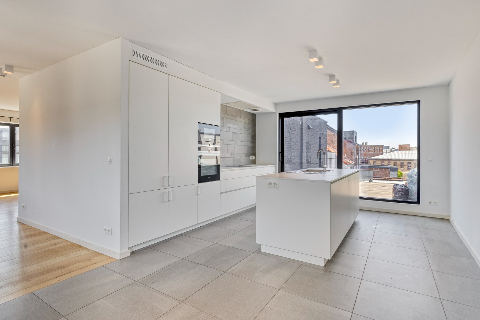 Instapklaar appartement met ruim terras en 2 slaapkamers - EPC A 