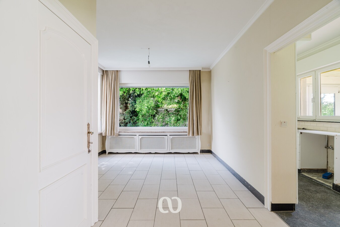 Ruime woning op meer dan 6.500 m² in Avelgem 