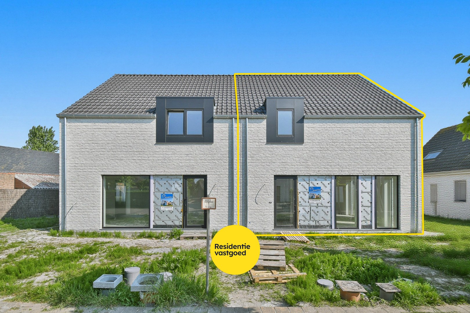 Gezinswoning met drie slaapkamers op goeie locatie 